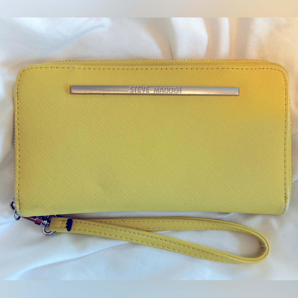 yellow Steve Madden wallet
